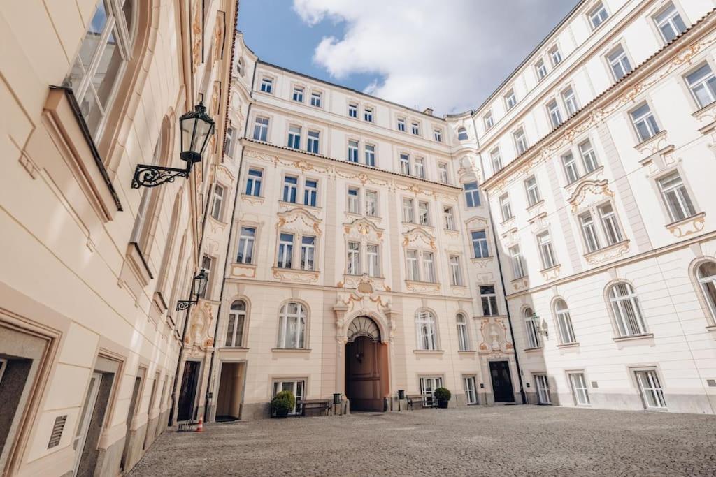 Magnificent Historical Penthouse In The Heart Of Prague Apartment ภายนอก รูปภาพ