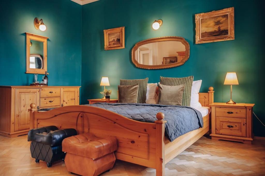 Magnificent Historical Penthouse In The Heart Of Prague Apartment ภายนอก รูปภาพ